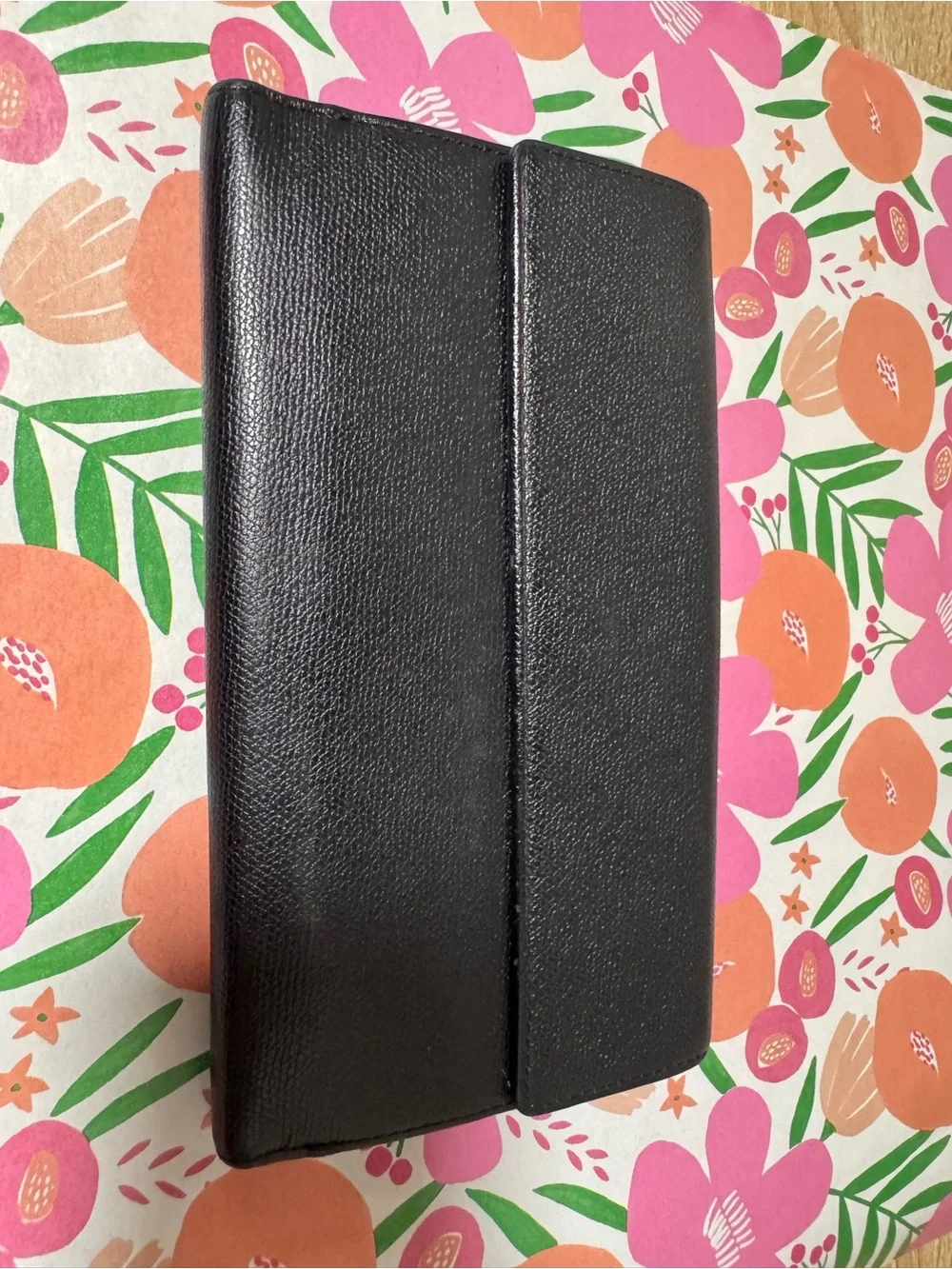 CHANEL luxury wallet